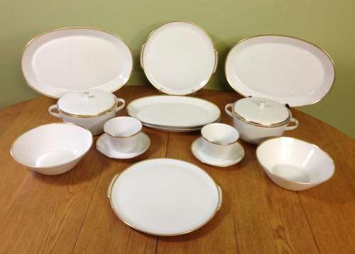 DINNER + TEA/COFFEE SERVICE HUTSCHENREUTHER LORENZ GERMANY NOBLESSE GOLDRAND 118 PIECES 12 PLACE