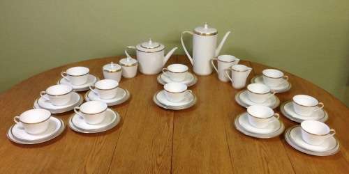 DINNER + TEA/COFFEE SERVICE HUTSCHENREUTHER LORENZ GERMANY NOBLESSE GOLDRAND 118 PIECES 12 PLACE