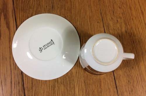 COFFEE DUO J and G MEAKIN STUDIO ENGLAND MAORI PATTERN RETRO SAUCER CUP 1960`s Espresso.