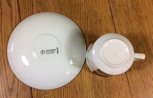 COFFEE DUO DEMITASSE J and G MEAKIN STUDIO ENGLAND MAORI PATTERN RETRO SAUCER CUP 1960`s EXPRESSO!!a