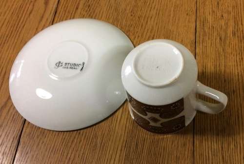 COFFEE DUO DEMITASSE J and G MEAKIN STUDIO ENGLAND MAORI PATTERN RETRO SAUCER CUP 1960`s EXPRESSO!!a