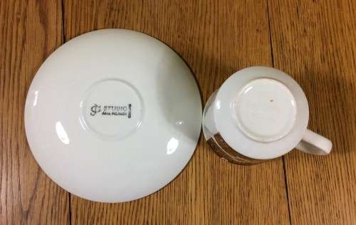COFFEE DUO DEMITASSE J and G MEAKIN STUDIO ENGLAND MAORI PATTERN RETRO SAUCER CUP 1960`s EXPRESSO!!b