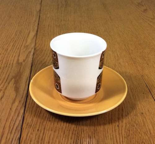 COFFEE DUO DEMITASSE J and G MEAKIN STUDIO ENGLAND MAORI PATTERN RETRO SAUCER CUP 1960`s Expresso!y