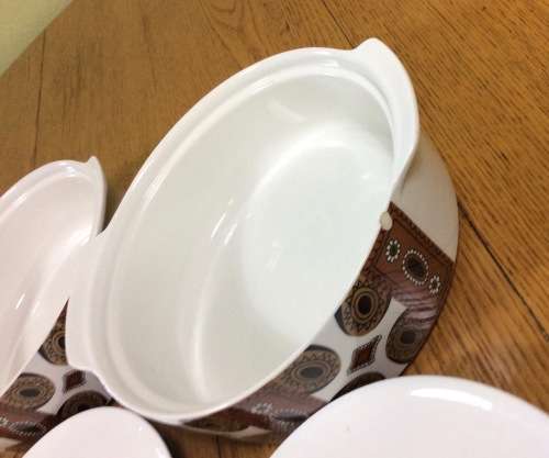 DINNER SERVICE=PART=46 piece=PLATES=BOWLS=J and G MEAKIN STUDIO=ENGLAND=MAORI PATTERN=RETRO=1960's
