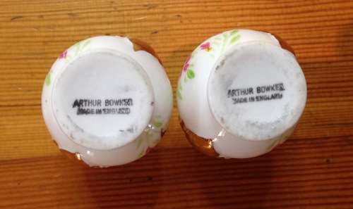 ENGLISH Miniature Porcelain VASES x 2 ENGLAND ARTHUR BOWKER Dolls House FLOWERS FLORAL STUNNING!!!