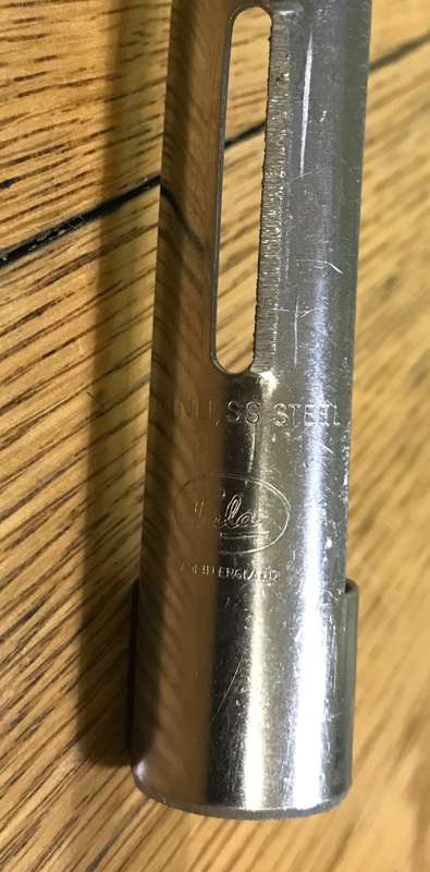 APPLE CORER KITCHEN UTENSIL VINTAGE GOOD CONDITION!! TALA STAINLESS STEEL MADE in ENGLAND.