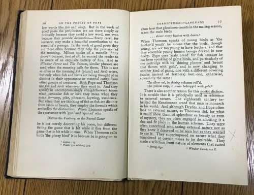 ON THE POETRY OF POPE Geoffrey Tillotson Published by Oxford at the Clarendon Press 1938 BOOK.