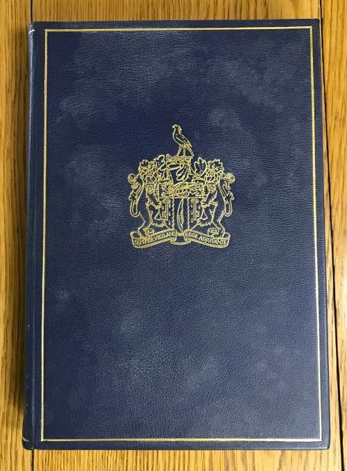 THE CHARTERED INSTITUTE of SECRETARIES 1891-1951 A REVIEW of 60 YEARS 1951 SIGNED by Edward Wilshaw!
