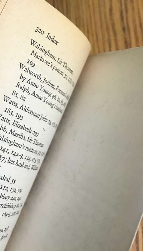 The Case Books of Simon Forman SEX and SOCIETY in SHAKESPEARE`S AGE A.L. ROWSE Picador Books 1976