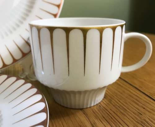 KAISER GERMANY TEA SET 10 TRIOS TEA/COFFEE POT MILK JUGSx 2 SUGAR BOWLS x 2 - 43 pieces!!