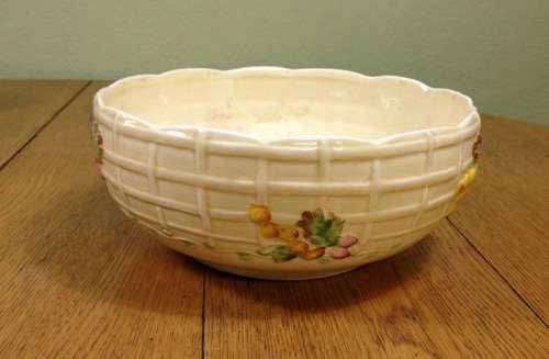 CLARICE CLIFF LARGE ROUND FRUIT BOWL NEWPORT POTTERY PATTERN 663 ENGLAND STUNNING!!