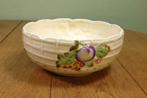 CLARICE CLIFF LARGE ROUND FRUIT BOWL NEWPORT POTTERY PATTERN 663 ENGLAND STUNNING!!