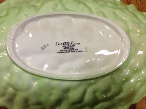 CARLTON WARE 2093 BOWL CARLTONWARE Australian Design EMBOSSED LETTUCE LEAF SHAPED with TOMATOES.