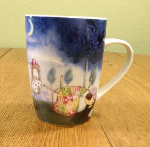 MUG PORCELAIN TEA COFFEE HILARIOUS SHEEP PATTERN STUNNING EXCELLENT CONDITION!!!!