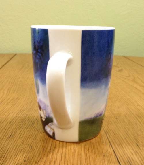 MUG PORCELAIN TEA COFFEE HILARIOUS SHEEP PATTERN STUNNING EXCELLENT CONDITION!!!!