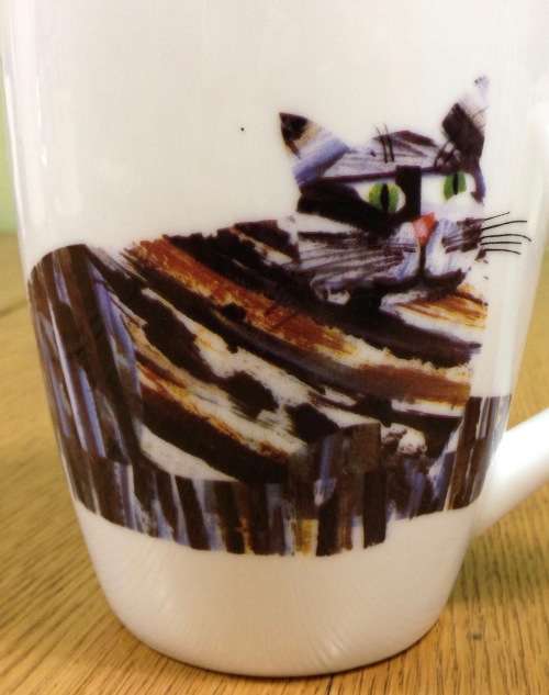 MUG PORCELAIN TEA COFFEE CAT PATTERN STUNNING EXCELLENT CONDITION!!!!