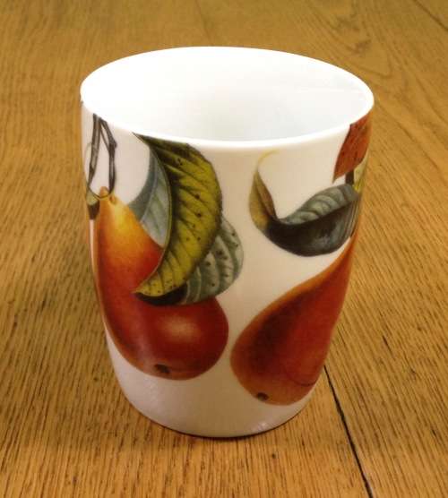 MUG PORCELAIN TEA COFFEE Fruit PATTERN PEARS FRISA STUNNING EXCELLENT CONDITION!!!!
