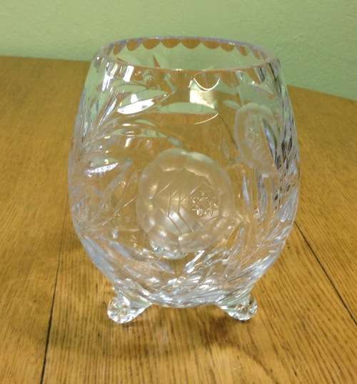 VASE=FOOTED=3 FEET=CRYSTAL=ROSE-CUT PATTERN=FLOWERS=FLORAL.