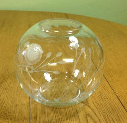 VASE=ROUND=GLASS=ROSE-CUT PATTERN=FLOWERS=FLORAL.