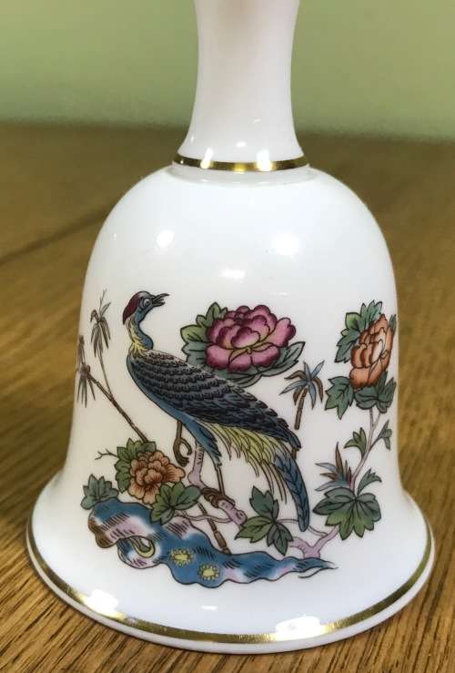 WEDGWOOD TABLE BELL PORCELAIN BONE CHINA ENGLAND KUTANI CRANE ORIGINAL CLAPPER!! BIRD FLOWERS POND!