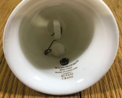 WEDGWOOD TABLE BELL PORCELAIN BONE CHINA ENGLAND KUTANI CRANE ORIGINAL CLAPPER!! BIRD FLOWERS POND!