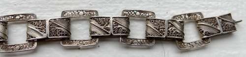 FILIGREE STERLING SILVER BRACELET 16 grams 210mm clasp to loop 15mm widest point!!! Beautiful!!!