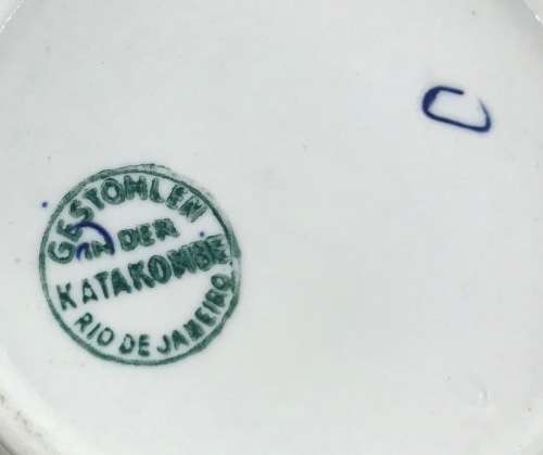 MUG POTTERY TEA COFFEE GESTOHLEN KATAKOMBE RIO DE JANEIRO BRAZIL PAO DE ACUCAR SOUVENIR BLUE + WHITE