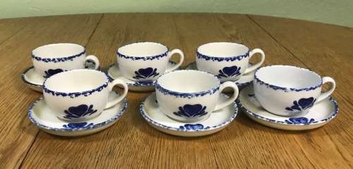 COFFEE DUOS DEMITASSE PORTUGUESE STYLE 6 x SAUCERS + 6 x CUPS VINTAGE EXPRESSO BLUE + WHITE STUNNING