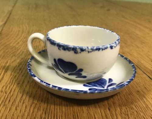 COFFEE DUOS DEMITASSE PORTUGUESE STYLE 6 x SAUCERS + 6 x CUPS VINTAGE EXPRESSO BLUE + WHITE STUNNING