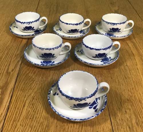 COFFEE DUOS DEMITASSE PORTUGUESE STYLE 6 x SAUCERS + 6 x CUPS VINTAGE EXPRESSO BLUE + WHITE STUNNING