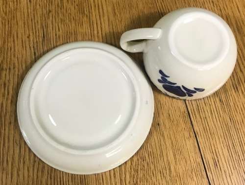 COFFEE DUOS DEMITASSE PORTUGUESE STYLE 6 x SAUCERS + 6 x CUPS VINTAGE EXPRESSO BLUE + WHITE STUNNING
