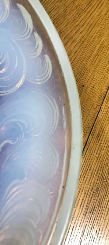 MAGNIFICENT large OPALESCENT GLASS BOWL=WAVY DESIGN=VERY HEAVY at 2,82 kg's=Please read notes......