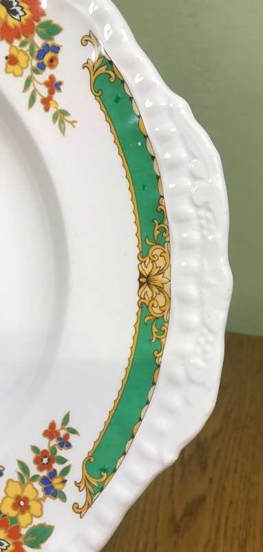 PLATTER OVAL with HANDLES LARGE GRINDLEY MADE in ENGLAND FLOWERS FLORAL 1936 - 1954.