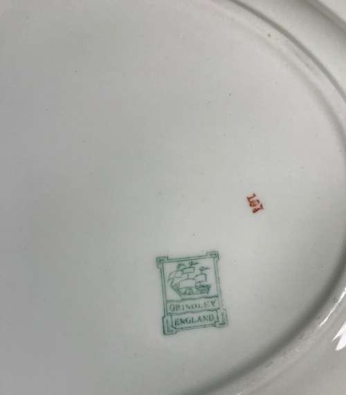 PLATTER OVAL with HANDLES LARGE GRINDLEY MADE in ENGLAND FLOWERS FLORAL 1936 - 1954.