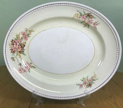 PLATTER LARGE OVAL DAVISON and SON LTD. BURSLEM MADE in ENGLAND FLOWERS FLORAL.