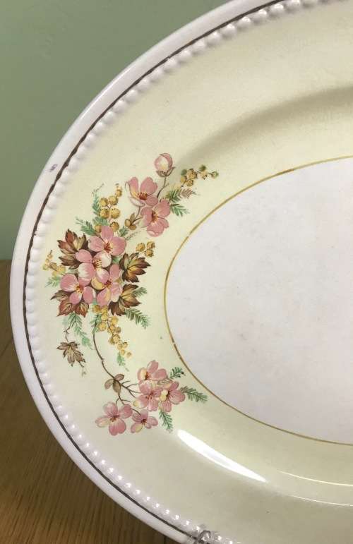 PLATTER LARGE OVAL DAVISON and SON LTD. BURSLEM MADE in ENGLAND FLOWERS FLORAL.