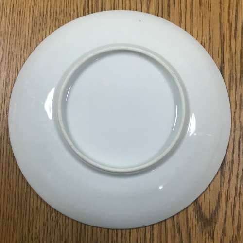 TEA SAUCER x 1 SPARE ORIENTAL PATTERN BLUE AND WHITE NO MARKS.