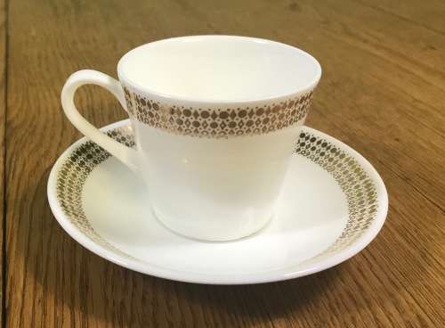 COFFEE DUOS DEMITASSE ROYAL TUSCAN ENGLAND SYMPHONY PATTERN SAUCERS x 3 CUPS x 2 MILKS JUG Expresso!