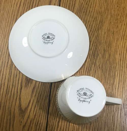 COFFEE DUOS DEMITASSE ROYAL TUSCAN ENGLAND SYMPHONY PATTERN SAUCERS x 3 CUPS x 2 MILKS JUG Expresso!