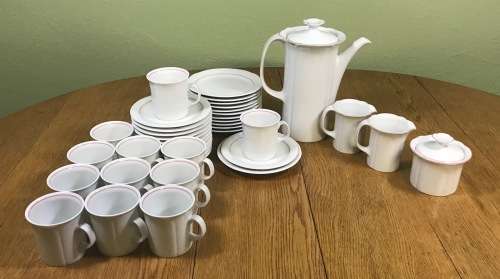 ARZBERG TEA COFFEE SET 12 TRIOS 2 MILK 1 SUGAR TEA POT GERMANY Scalloped Flared Rim WHITE PINK TRIM