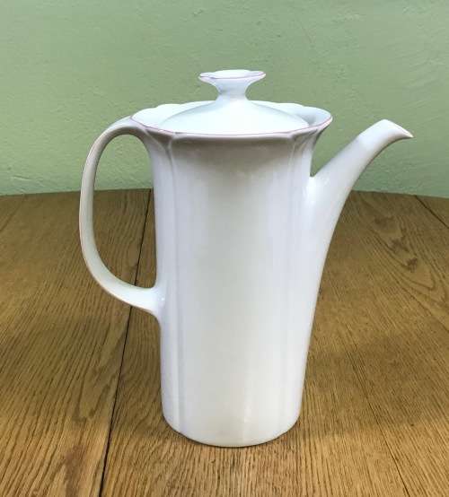 ARZBERG TEA COFFEE SET 12 TRIOS 2 MILK 1 SUGAR TEA POT GERMANY Scalloped Flared Rim WHITE PINK TRIM