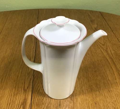 ARZBERG TEA COFFEE SET 12 TRIOS 2 MILK 1 SUGAR TEA POT GERMANY Scalloped Flared Rim WHITE PINK TRIM