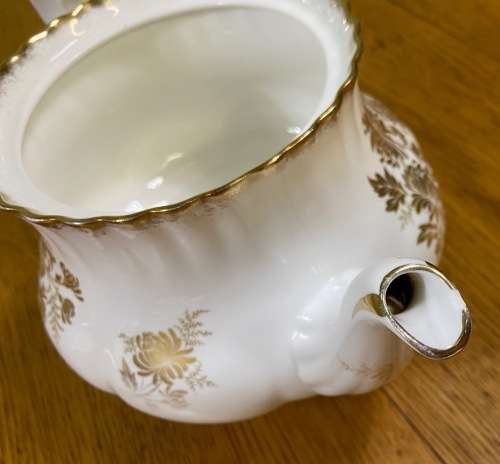 Royal Albert Golden Glory Teapot +1962 Bone China England