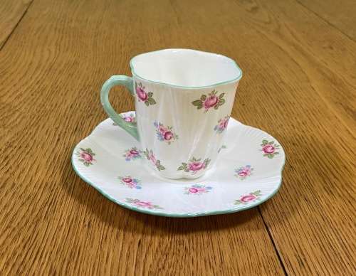 COFFEE DUO=DEMITASSE=SHELLEY=ROSEBUD PATTERN=FINE BONE CHINA=ROSES=STUNNING!!=EXPRESSO=Cappuccino!=c