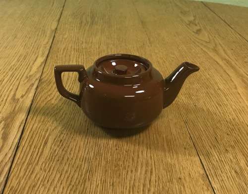 TEAPOT Vintage GIBSONS Pottery ENGLAND SMALL BROWN in colour.