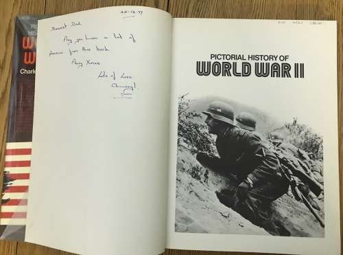 PICTORIAL HISTORY OF WORLD WAR 2 WWII CHARLES HERRIDGE HAMLYN LONDON 1975 MILITARY BOOK TANKS GUNS.