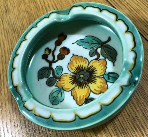 GOUDA ROYAL Zuid Holland ASHTRAY 103mm d 1955 RISA PATTERN 3432 WJ FLOWERS FLORAL SMOKERS CIGARETTES