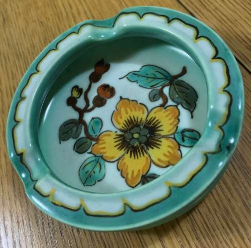 GOUDA ROYAL Zuid Holland ASHTRAY 103mm d 1955 RISA PATTERN 3432 WJ FLOWERS FLORAL SMOKERS CIGARETTES