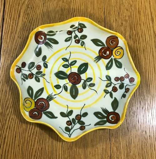 GOUDA Zuid Holland WAVY EDGED BOWL 202mm d 1955 PATTERN 3432 WJ FLOWERS FLORAL RESTORED.....