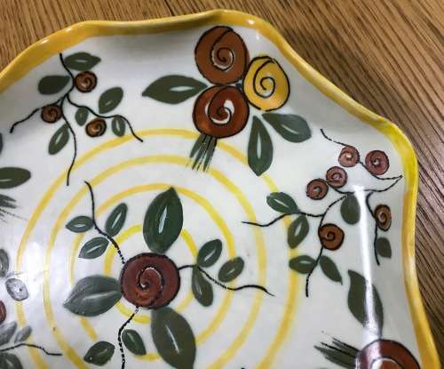 GOUDA Zuid Holland WAVY EDGED BOWL 202mm d 1955 PATTERN 3432 WJ FLOWERS FLORAL RESTORED.....